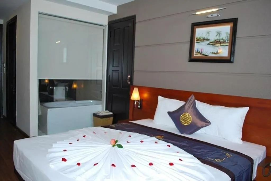 Barcelona Hotel נה טראנג 3*,