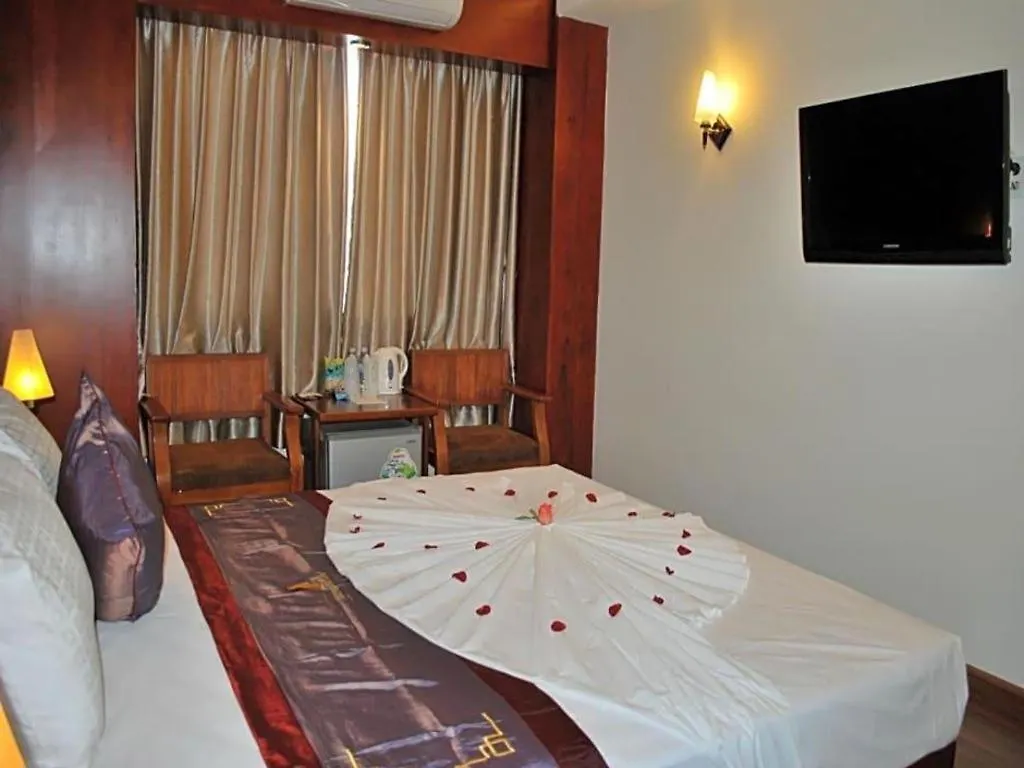 Barcelona Hotel Nha Trang 3*,  Vietnam