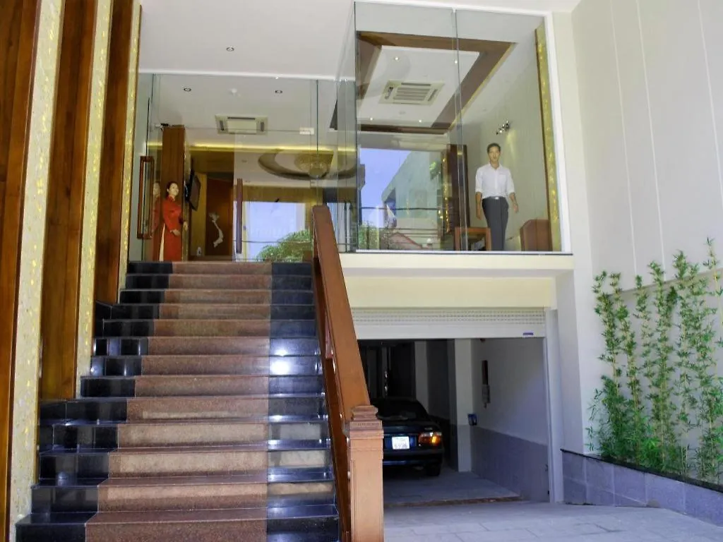 Barcelona Hotel Nha Trang