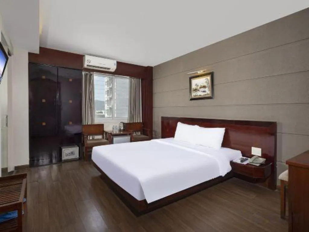 Barcelona Hotel Nha Trang 3*,