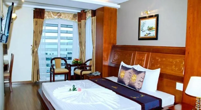 Barcelona Hotel Nha Trang 3*,